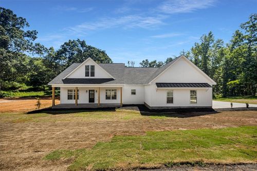 129 Boxwood Ln, Anderson, SC, 29621-7303 | Card Image