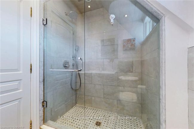 2094 Elmhurst Ave, House other with 5 bedrooms, 8 bathrooms and 10 parking in Oakville ON | Image 30