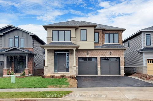 {{alt}} | Card Image