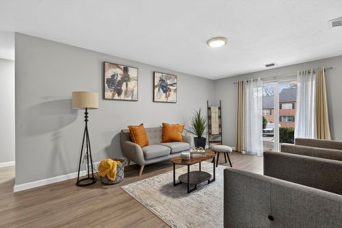 1-3 Louisburg Sq, Nashua, NH, 03060-5527 | Card Image