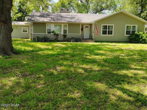 6468 Dogwood Rd, Reeds, MO, 64859-2121 | Card Image