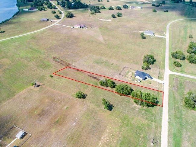 308 Colt Trl, Home with 0 bedrooms, 0 bathrooms and null parking in Angleton TX | Image 6