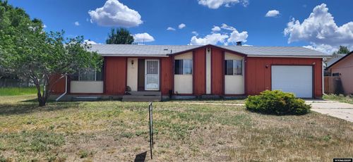 114 S Clark St, Hanna, WY, 82327-5038 | Card Image