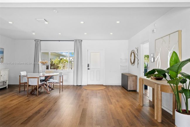 7770 Hawthorne Ave, House other with 4 bedrooms, 3 bathrooms and null parking in Miami Beach FL | Image 10