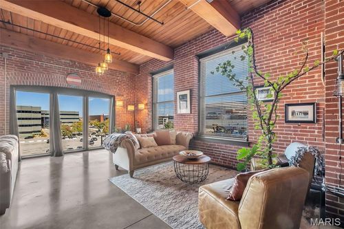 apt-307-1015 Washington Ave, Saint Louis, MO, 63101-1217 | Card Image