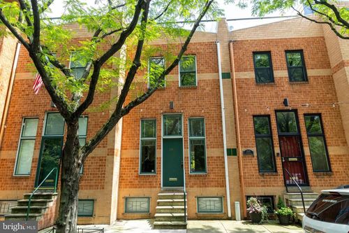 2931 Pennsylvania Ave, PHILADELPHIA, PA, 19130-1107 | Card Image