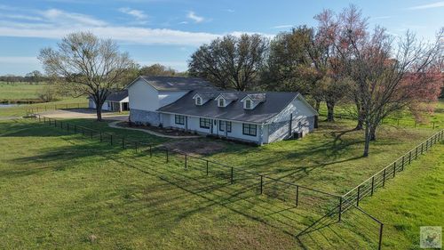 871 County Road 4001, New Boston, TX, 75570-5525 | Card Image