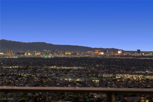 442 Serenity Point Dr, Henderson, NV, 89012-5843 | Card Image