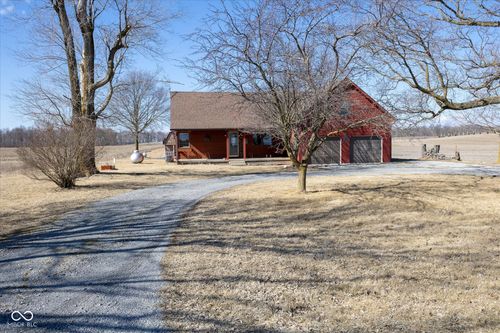 4802 N Riverside Rd, Attica, IN, 47918-8217 | Card Image