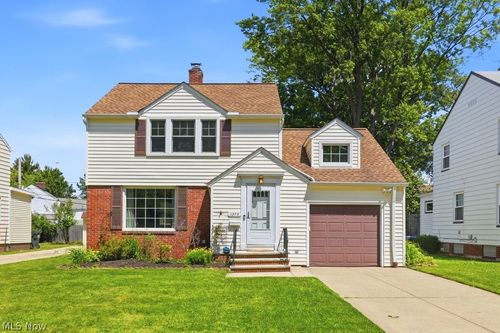 1379 Winston Rd, South Euclid, OH, 44121-2579 | Card Image