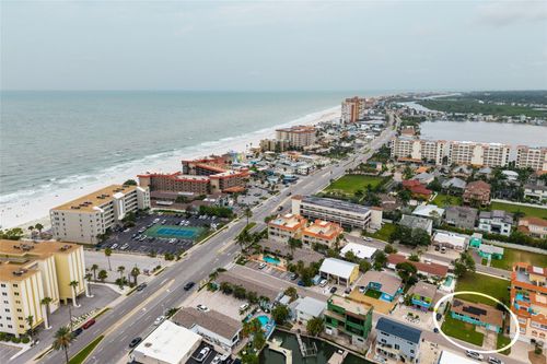 136 175th Terrace Dr E, REDINGTON SHORES, FL, 33708-1212 | Card Image