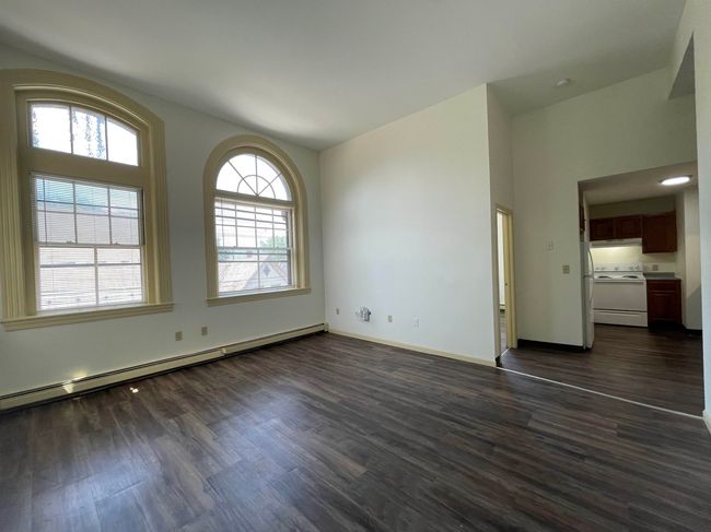 APT-203 - 521 Pine St, Condo with 2 bedrooms, 1 bathrooms and null parking in Manchester NH | Image 26