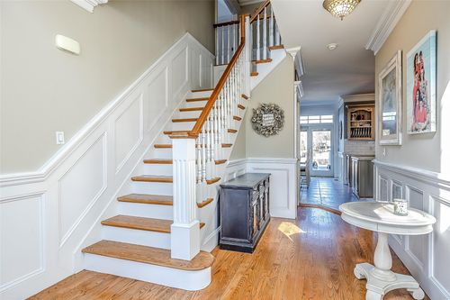 37 Hampton Dr, Center Moriches, NY, 11934-2705 | Card Image