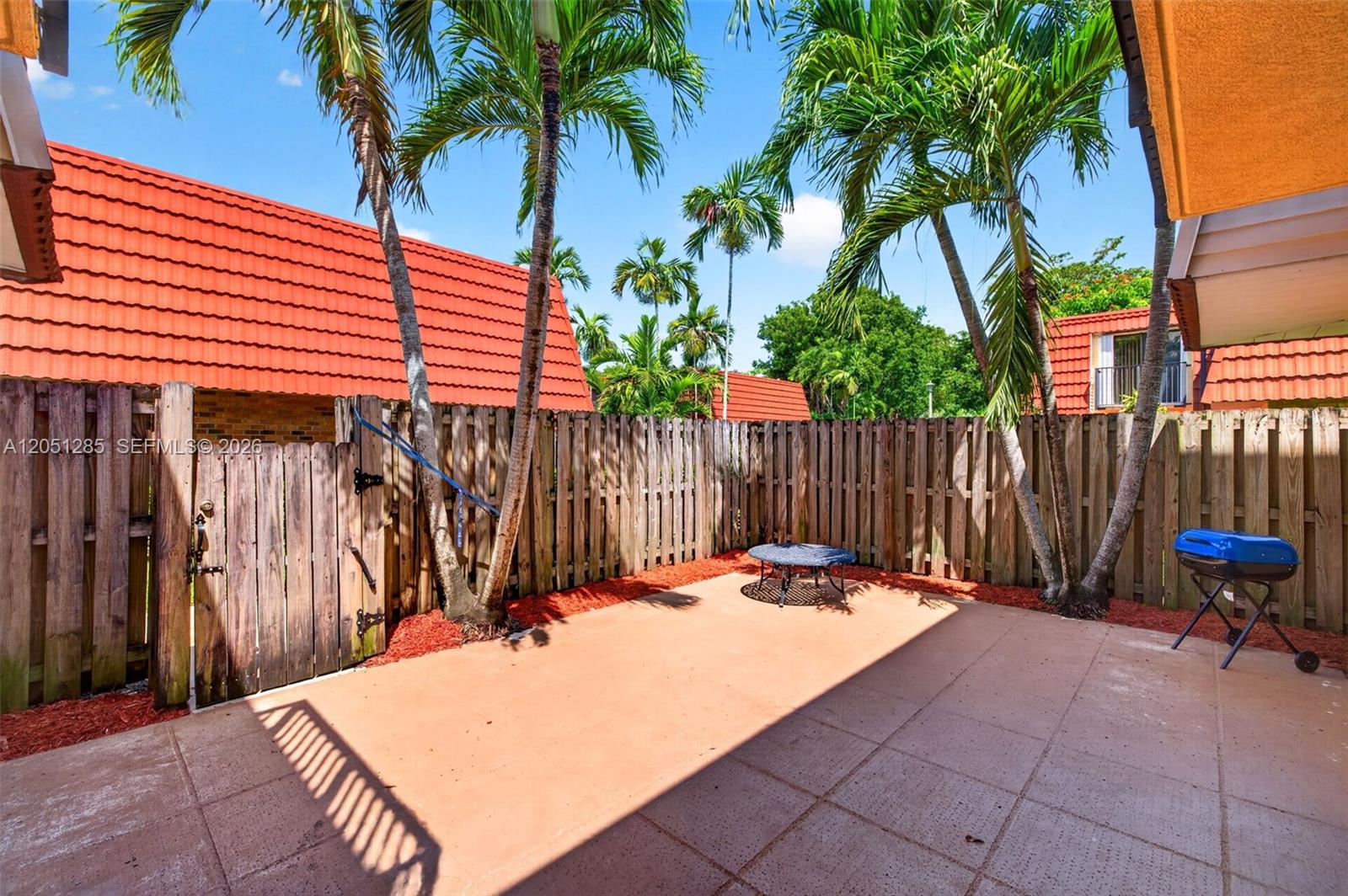 Residential in Plantation 4