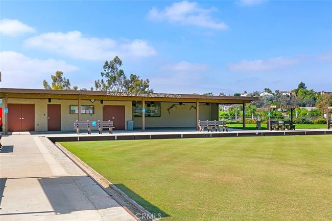 Here is a view of the bowling lawn area | Image 37