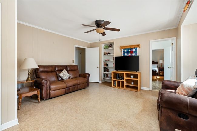 204 Thomas St, House other with 5 bedrooms, 3 bathrooms and null parking in Clemson SC | Image 11