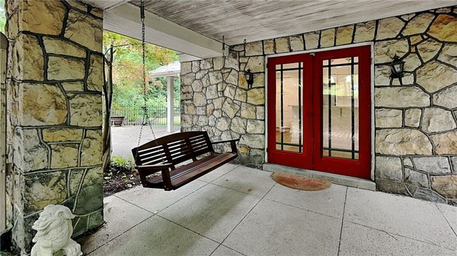 6927 Perrysville Ave, House other with 3 bedrooms, 3 bathrooms and 2 parking in Ben Avon PA | Image 38