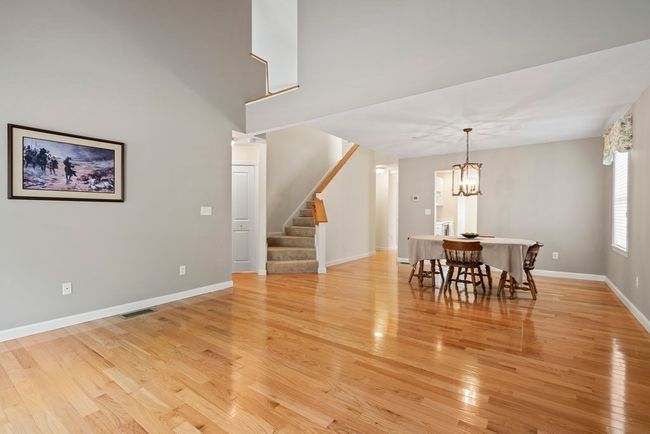 E - 4 Strawberry Ln, Condo with 2 bedrooms, 3 bathrooms and 1 parking in Hudson MA | Image 16