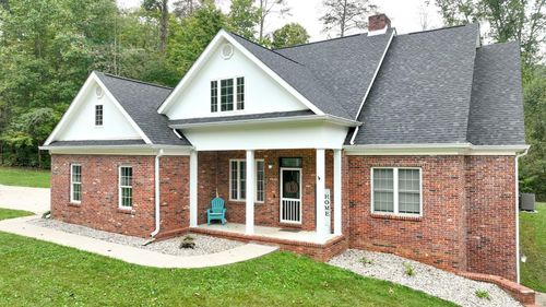 788 Knights Ln, Somerset, KY, 42503-9503 | Card Image