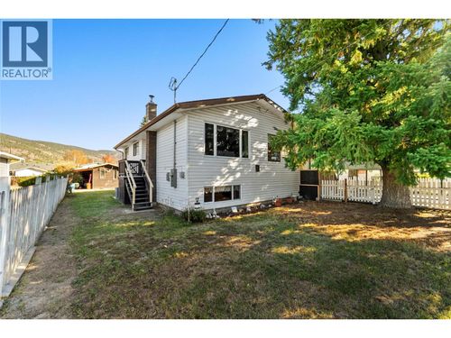 1404 Walnut Avenue, Merritt, BC, V1K1L3 | Card Image