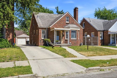 18968 Murray Hill Street, Detroit, MI, 48235 | Card Image