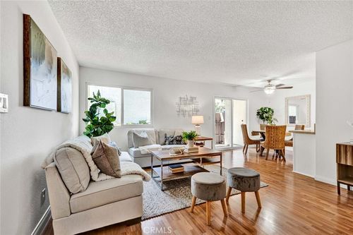 apt-1-17574 Vandenberg Ln, Tustin, CA, 92780-2048 | Card Image