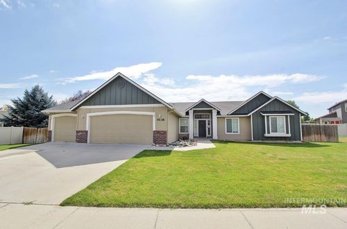 9138 S Red Delicious Ave, Kuna, ID, 83634-5300 | Card Image