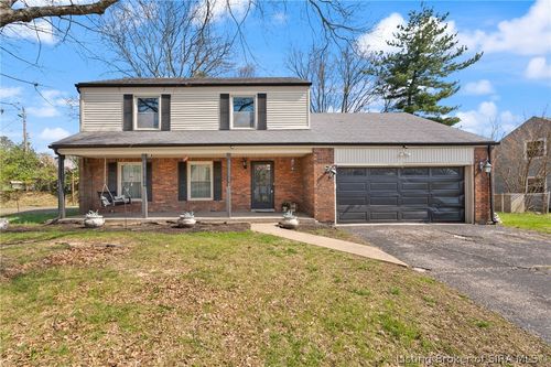 1103 Carriage Ln, New Albany, IN, 47150-5465 | Card Image