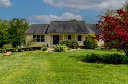 37 E Morris Ln, Morris, CT, 06763-1919 | Card Image