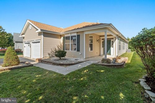 6 Mountain Stream Ct, Barnegat, NJ, 08005-5597 | Card Image