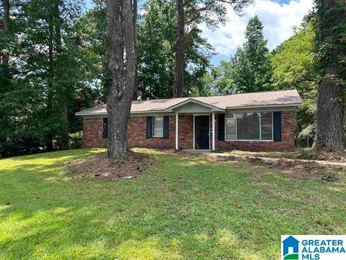 5105 Wilson Cir, ADAMSVILLE, AL, 35005-1603 | Card Image