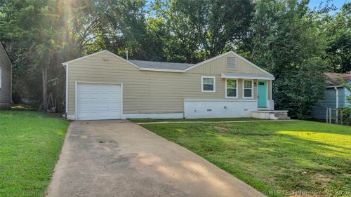 4681 N Boulder Ave, Tulsa, OK, 74126-3144 | Card Image