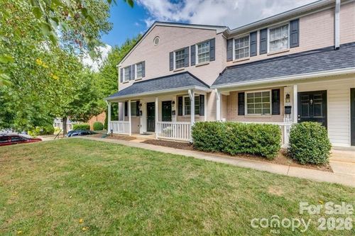 apt-b-1224 Green Oaks Ln, Charlotte, NC, 28205-8327 | Card Image