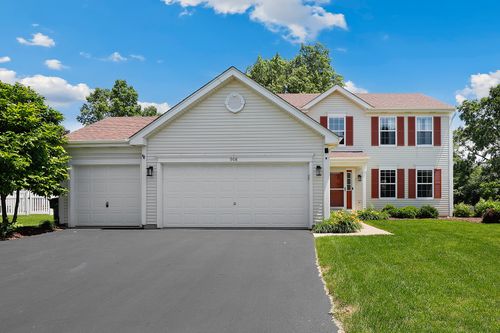 908 Blandford Ave, New Lenox, IL, 60451-8621 | Card Image