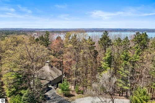2837 Holiday Pines Rd, Traverse City, MI, 49686-3860 | Card Image