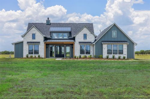 114 Country View Lane Rd, Schulenburg, TX, 78956-2305 | Card Image