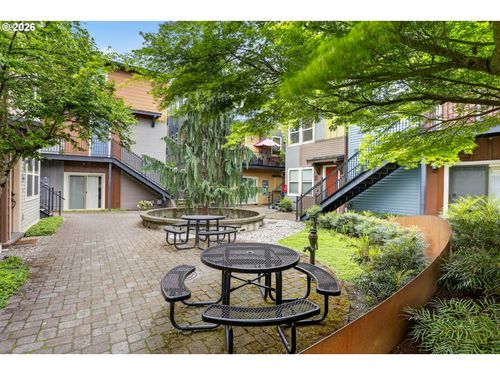 b-4309 Se Division St, Portland, OR, 97206-1673 | Card Image
