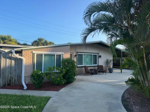 211 Avenida Central, Indialantic, FL, 32903-2801 | Card Image