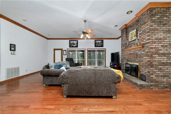 10540 Cain Rd, House other with 3 bedrooms, 3 bathrooms and null parking in Mountainburg AR | Image 9