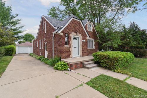1773 14th St, Wyandotte, MI, 48192-3611 | Card Image