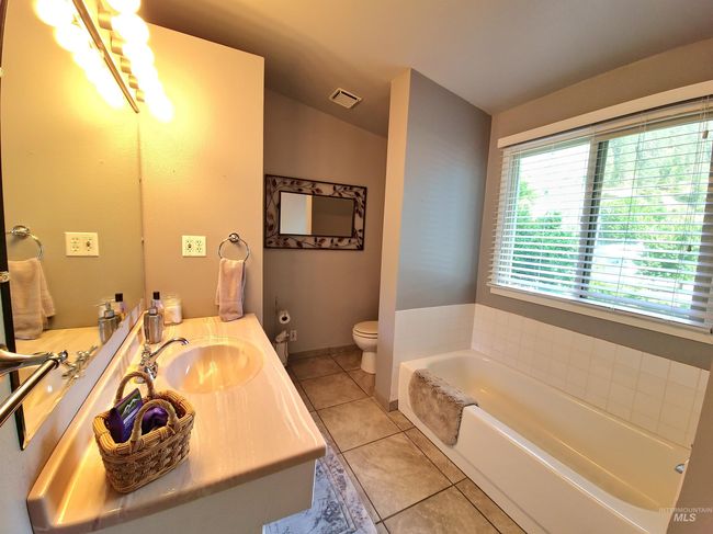 27406 Gem Ln, House other with 3 bedrooms, 2 bathrooms and 2 parking in Juliaetta ID | Image 36