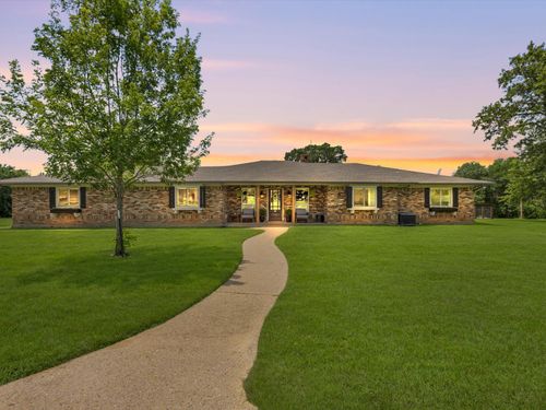 325 Beasley Rd, Combine, TX, 75159-5854 | Card Image