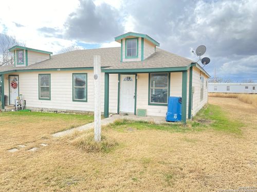 a-428 Burnett Ave, Charlotte, TX, 78011 | Card Image