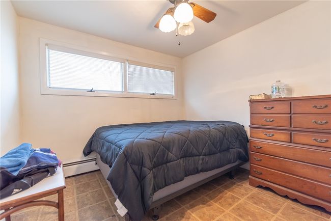 72 Flagg Ave, House other with 3 bedrooms, 2 bathrooms and 3 parking in Warwick RI | Image 17