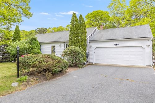 18 Tupelo Dr, Harwich, MA, 02645-1711 | Card Image