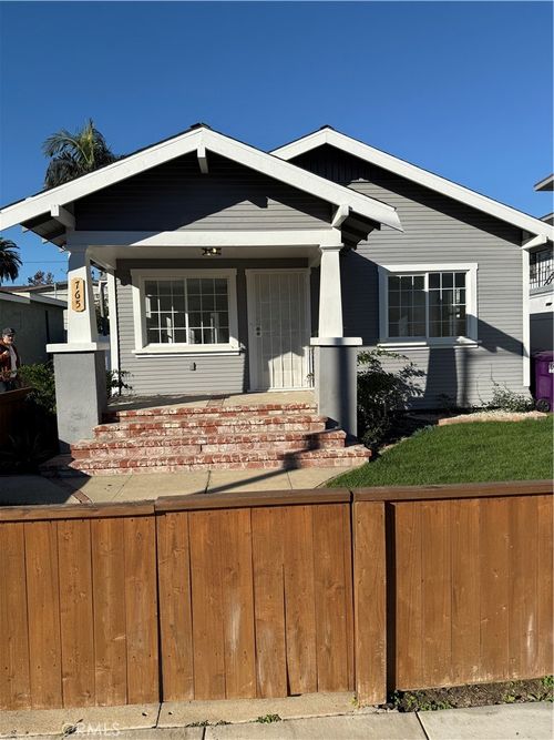 765 Loma Ave, Long Beach, CA, 90804-5245 | Card Image