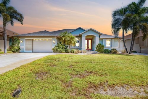 136 Peckham St Se, PORT CHARLOTTE, FL, 33952-9135 | Card Image