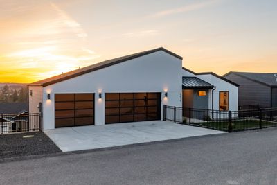 2616 S Galway Ln, Home with 6 bedrooms, 3 bathrooms and null parking in Spokane Valley WA | Image 3