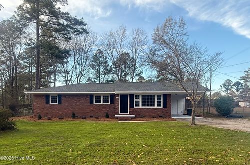 919 Richmond Rd, Rockingham, NC, 28379-2429 | Card Image