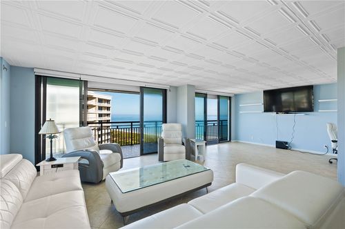 ph01-2800 N Highway A1a, Hutchinson Island, FL, 34949 | Card Image